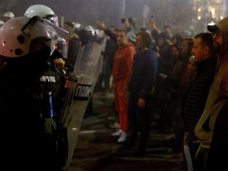 Bloomberg: в Белграде начались массовые протесты против строительства отеля Trump Tower