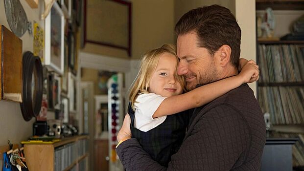 Размер шеи связали с отцовскими навыками мужчины