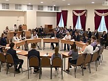 Глава администрации Октябрьского района ответил на вопросы детей