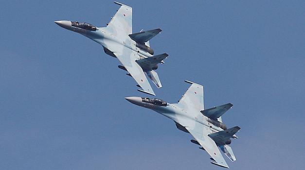 Россия испытала в реальном бою «стаю» истребителей