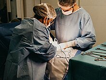 В Нижневартовске чиновница умерла после посещения косметолога