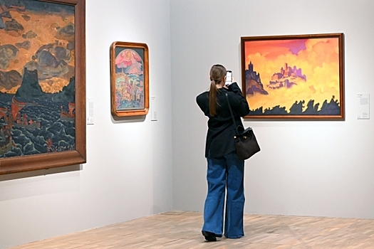 В центре Рерихов заявили, что картины Рериха «по-тихому» отдали государству