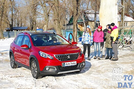 Тест-драйв Peugeot 2008: наш «Пежо» – для молодежи