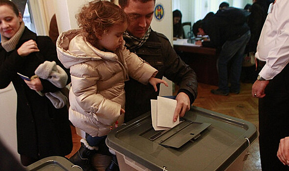 Выборы в Молдавии: социалисты вырвались вперед