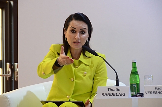 Канделаки призвала российских мужчин не жениться на тупых женщинах: «Нельзя так деградировать»