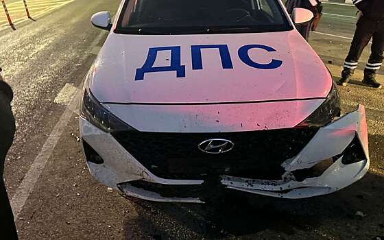 В Сочи водитель иномарки устроил аварию с ДПС и автобусом