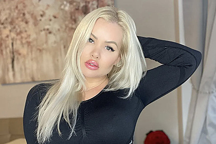 Женщина разбогатела на фото морщин на своих ногах