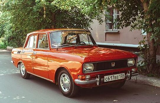 Пережиток прошлого: «Москвич», который не выбрался из «нулевых» и остался «колхозным»