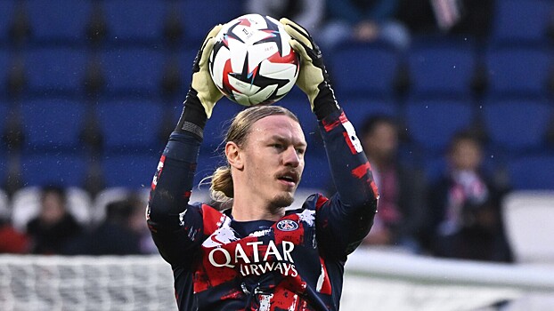 Французский рэпер захотел получить российский паспорт из-за Сафонова