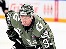 Бабаев о том, что Кузнецов больше не сыграет за СКА: «Сплетни. Откуда такая информация? Женя заболел, еще есть последствия сотрясения, похоже»