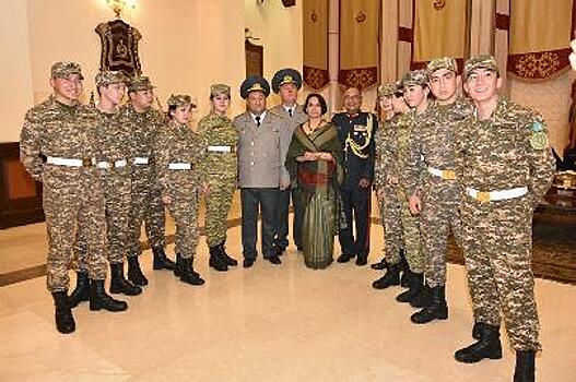 Военные лицеисты из Киргизии посетили Индию