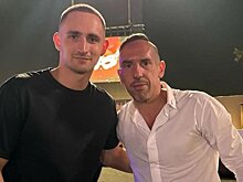 Блогер-миллионник Литвин сфотографировался с Рибери. Франк пришел в комментарии: «😉💪»