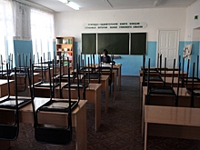 Ученицы "Лиги школ" рассказали о групповом сексе с директором и его женой