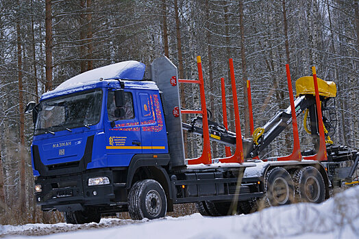 Компания «МАЗ-МАН» начала продажи сортиментовоза 736559