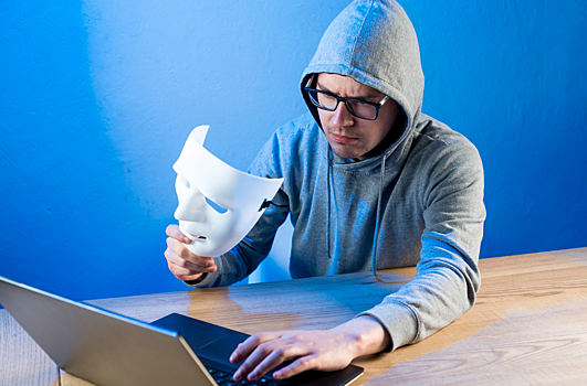 В Новосибирской области мошенники стали предлагать людям награды