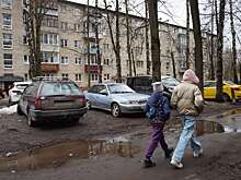 Юрист рассказал о штрафах, которые могут грозить водителям во дворе дома