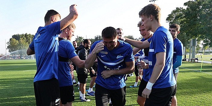 Четыре футболиста «Зенита» пропустили тренировку в общей группе на сборе в Дубае