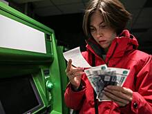 Российские банки начали снижать лимиты по кредиткам