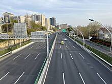 В крупнейшем мегаполисе Китая авторынок упал до нуля