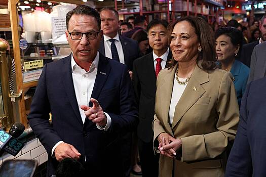 Стали известны возможные кандидаты на пост вице-президента США от демократов