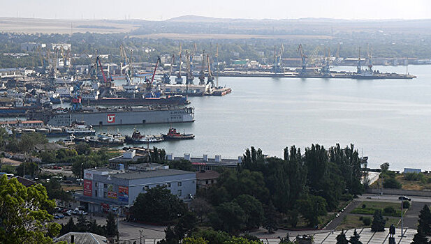 Большая часть Керчи осталась без воды из-за масштабной аварии