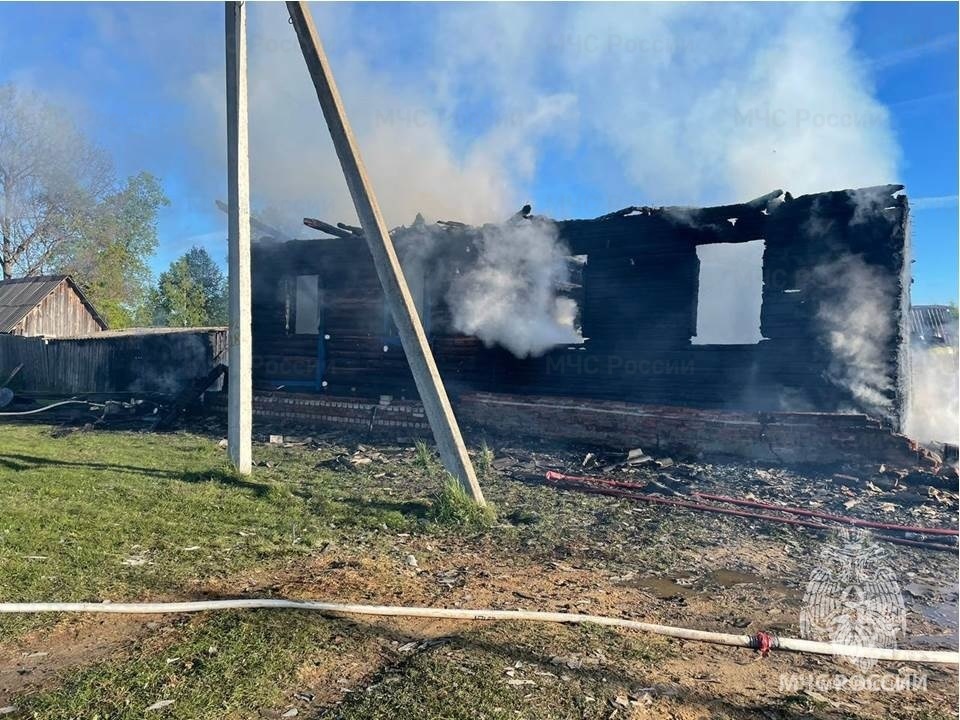 Три человека погибли на пожаре в Нижегородской области