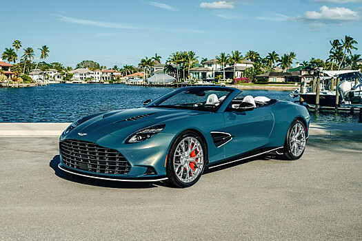 Aston Martin представила уникальный кабриолет Vanquish Volante Wave Edition
