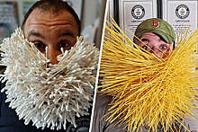 Мужчина установил девять мировых рекордов, засовывая в бороду разные предметы