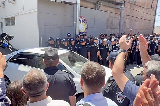 Задержанному в Армении бизнесмену Карапетяну грозит до 5 лет лишения свободы