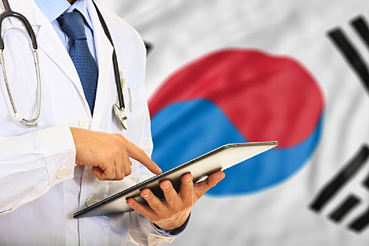 В Южной Корее 6500 врачей-стажеров хотят уволиться из-за новых правил приема в вузы