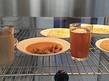 Родители проверили организацию горячего питания в двух школах Кирова