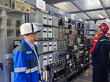 Мэр Александр Новиков поздравил работников и ветеранов энергетического комплекса Смоленска с профессиональным праздником