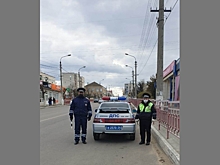 Камышинские автоинспекторы доставили в больницу беременную женщину