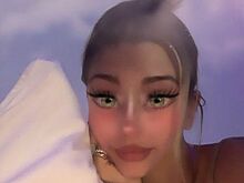 Бибер, Рудова, Горбань и другие звезды стали копиями принцесс Disney: фото