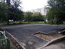 Площадку для отдыха обустраивают на Римского-Корсакова