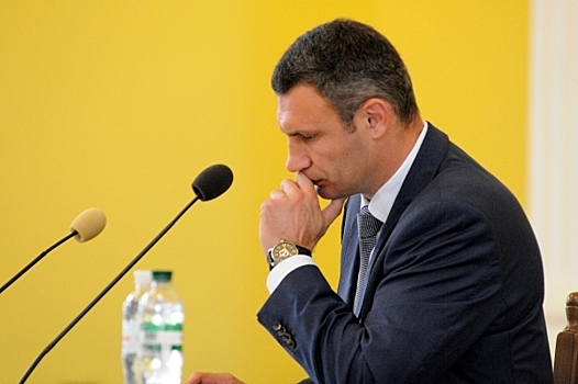 Кличко заявил, что в Киеве частично ограничили водо- и электроснабжение
