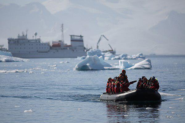 В Антарктиде станет больше туристов