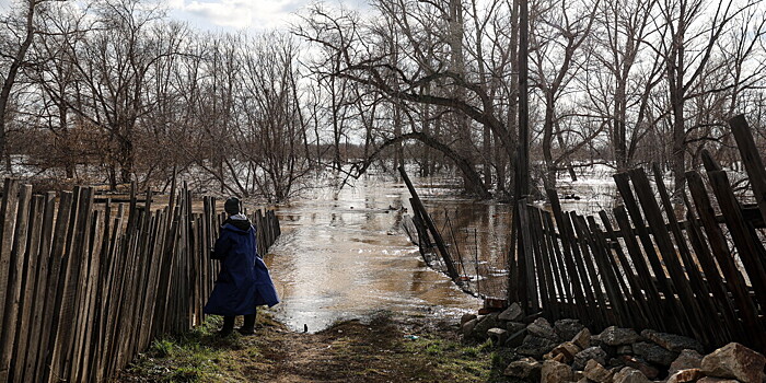 Попова: Роспотребнадзор контролирует эпидобстановку в затопленных регионах