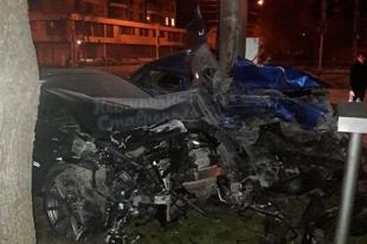 Водитель такси погиб в автокатастрофе в Ставрополе