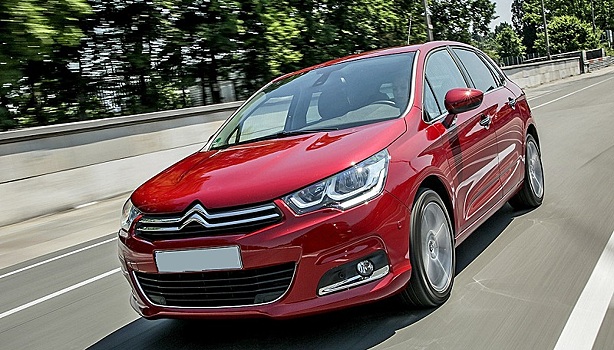 Сто шагов назад: чего лишился Citroen C4 II поколения и стоит ли брать его сегодня
