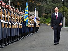 Путин: армия и флот должны обладать современным оружием