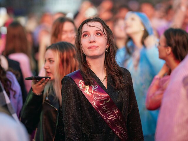 В Госдуме не поддержали запрет на иностранную музыку на выпускных
