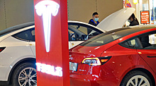 Tesla отзывает полмиллиона автомобилей. На этот раз – по музыкальной причине