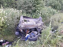 Под Верхотурьем в ДТП с переворотом пострадали 8 человек