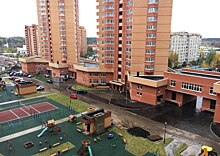 Под Тюменью продают дом с бассейном и бильярдной за 56 млн рублей
