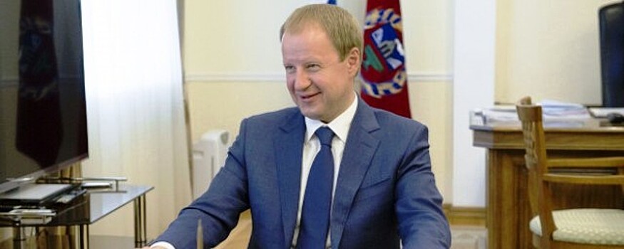 Губернатор Алтайского края поздравил женщин с 8 марта