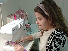 В стиле киберпанк: дизайнер организовала детскую швейную мастерскую в Ростове