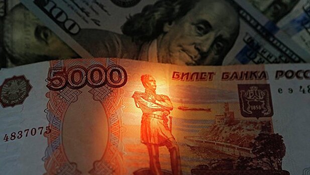 Аналитики Citi оценили влияние возможных санкций США на курс рубля