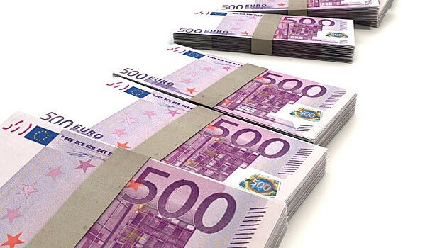 За счета в евро российские банки будут брать комиссии