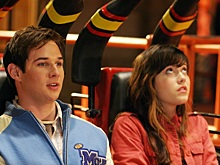 Туристы застряли на самом страшном аттракционе